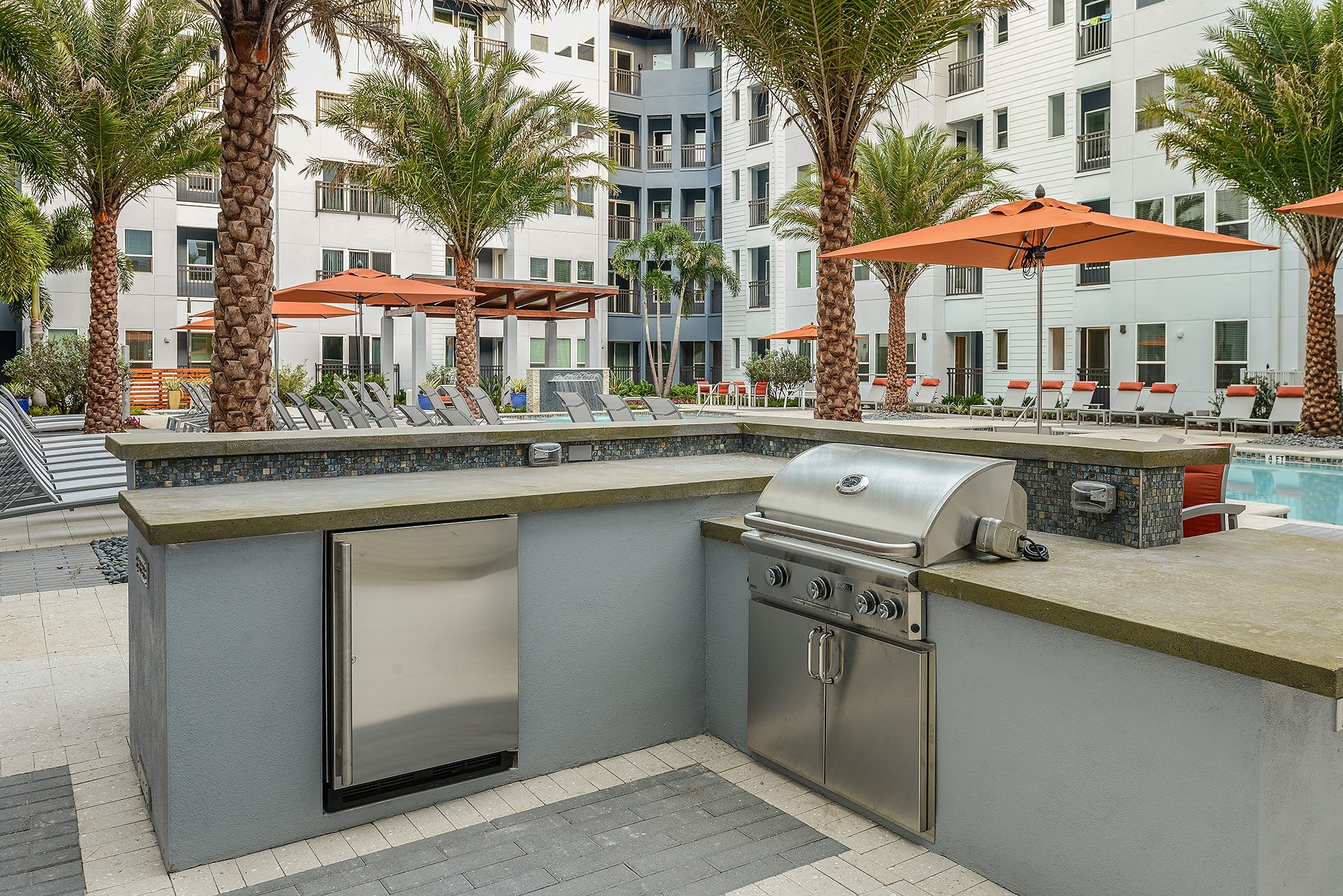 Aurora  Luxury Apartments in Downtown Tampa