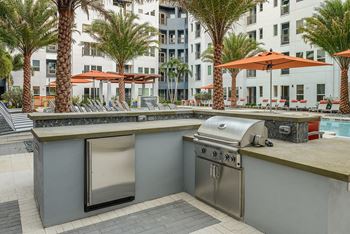 Outdoor Kitchen with BBQ Grills and Pavillion at Aurora Luxury Apartments in Downtown Tampa FL