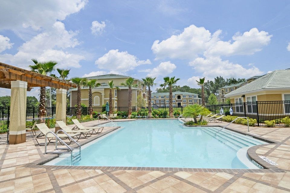 Swimming Pool at Autumn Place Apartments Temple Terrace FL