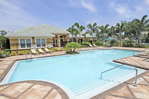 Swimming Pool at Autumn Place Apartments Temple Terrace FL