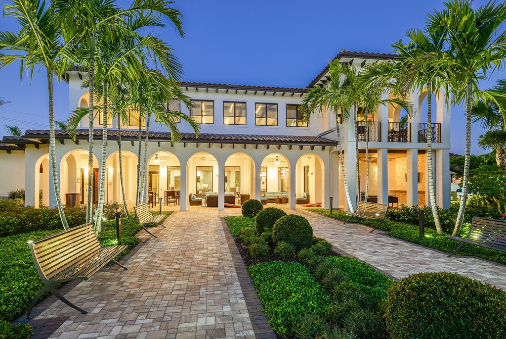 Lush landscaping and well maintained exterior homes at Azura in Kendall, FL