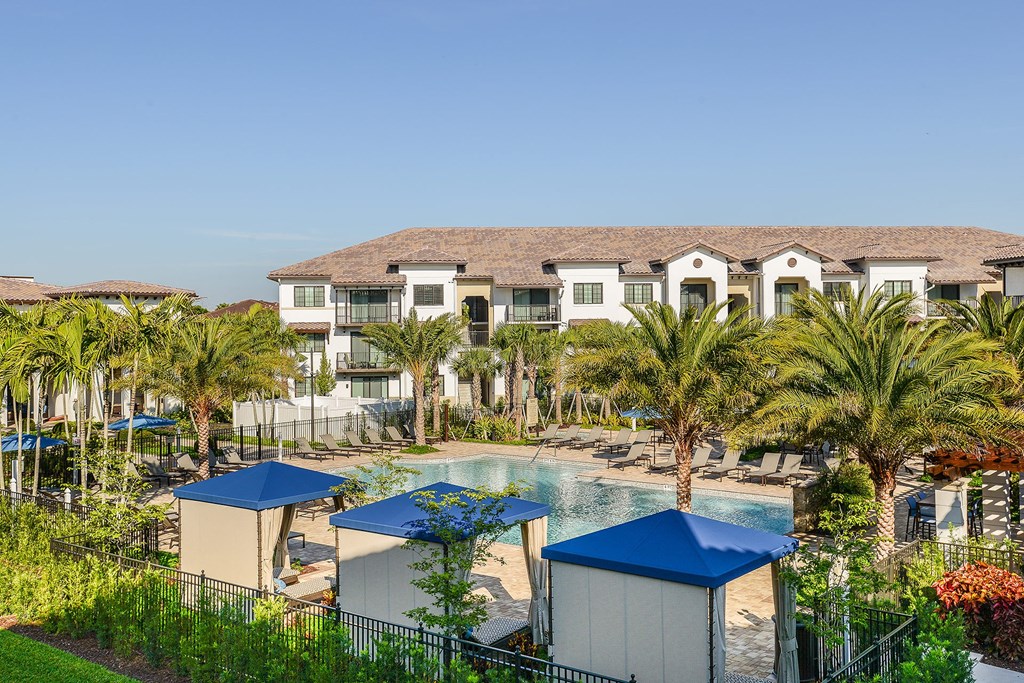 Arial view of our lush landscaping and pool area at Azura in Kendall, FL