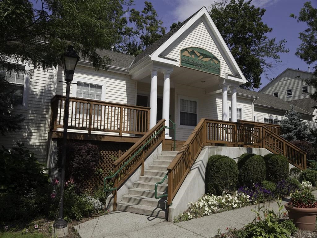 Rippowam Park Affordable Apartments in Stamford CT