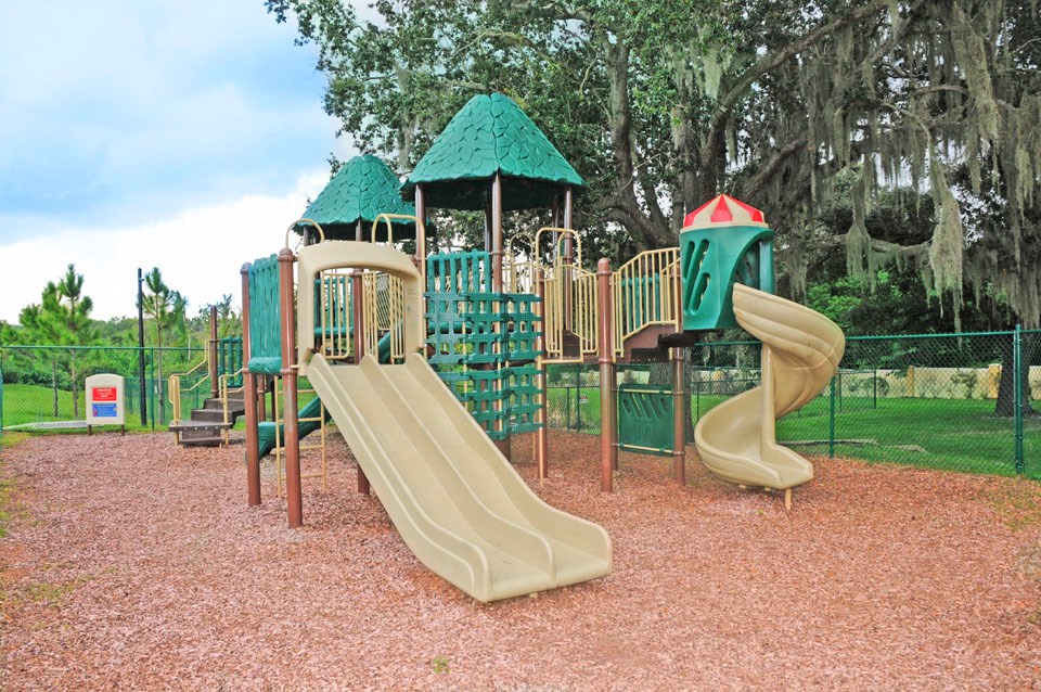 Playground at Claymore Crossings Apartments in Tampa FL