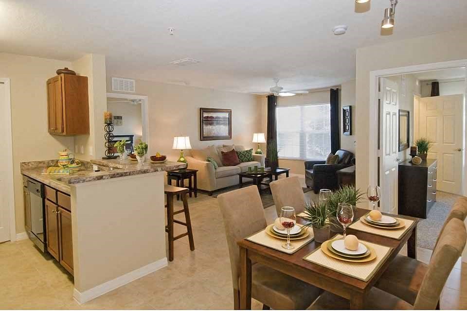Kitchen at Cross Creek Apartments in Tampa FL