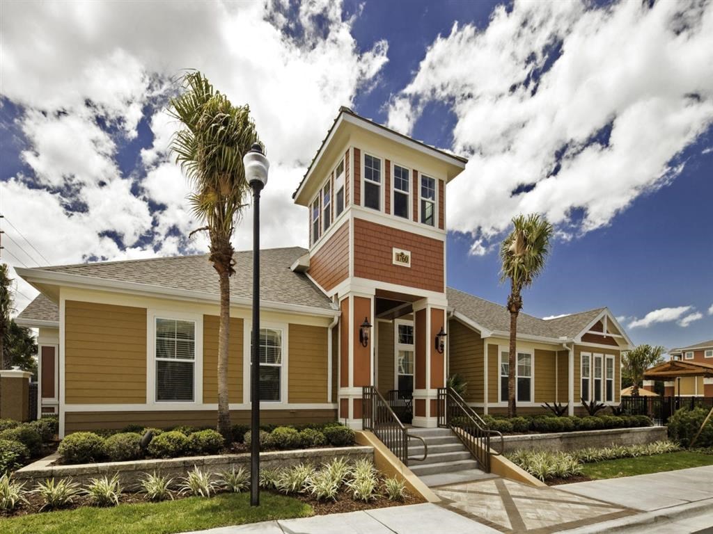 Bayside Court Apartments in Clearwater FL