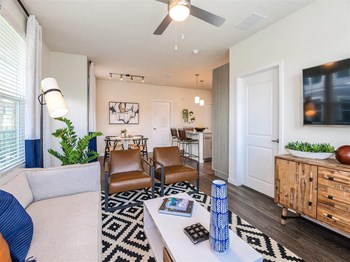Spacious Layouts at Lenox Luxury Apartments in Riverview FL - Photo Gallery 5