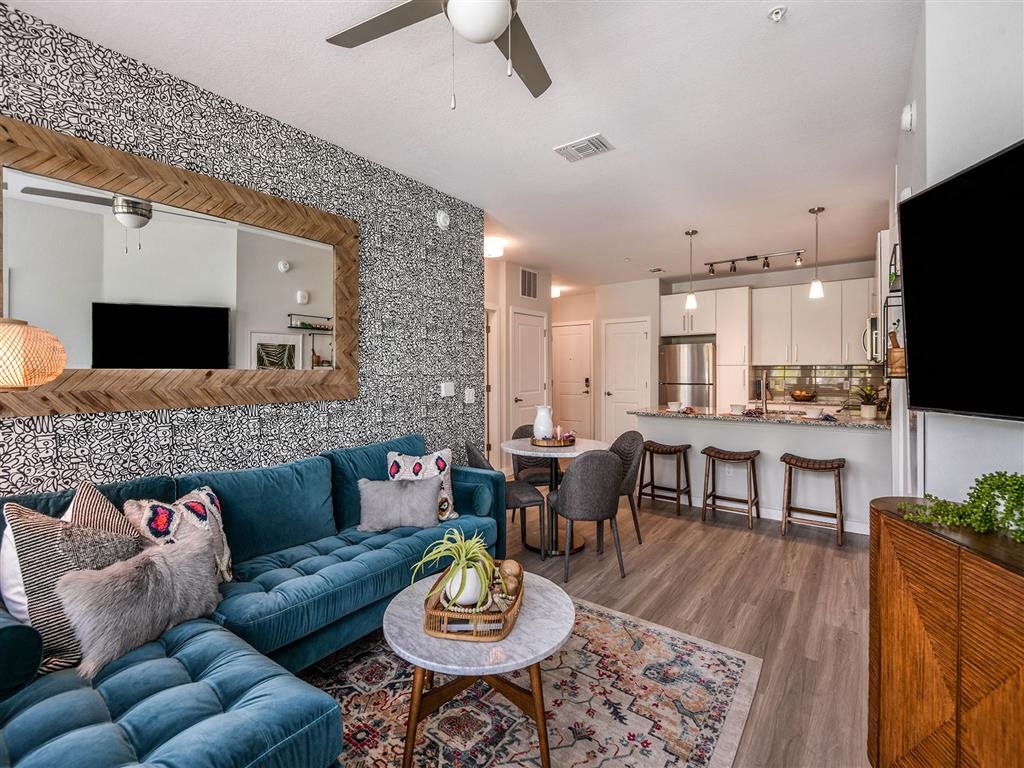 Lyra Apartments