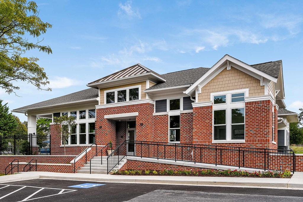 Fieldpointe Apartments in Frederick, MD