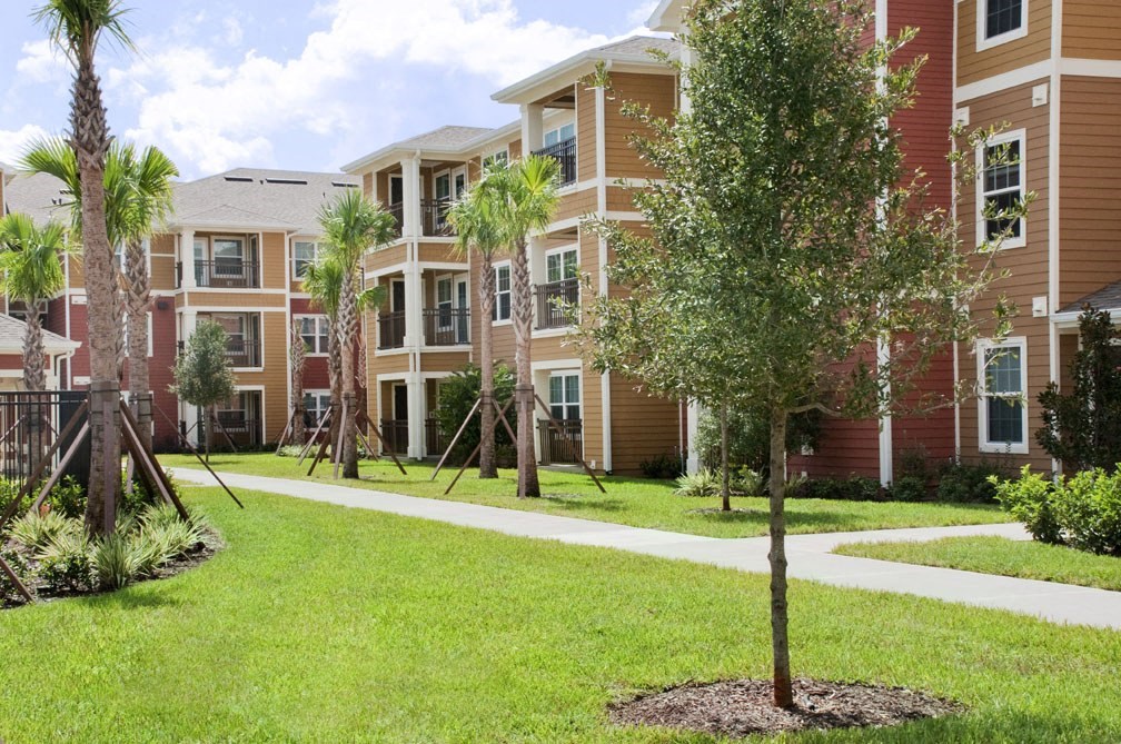 Grand Reserve Apartments in Zephyrhills, FL