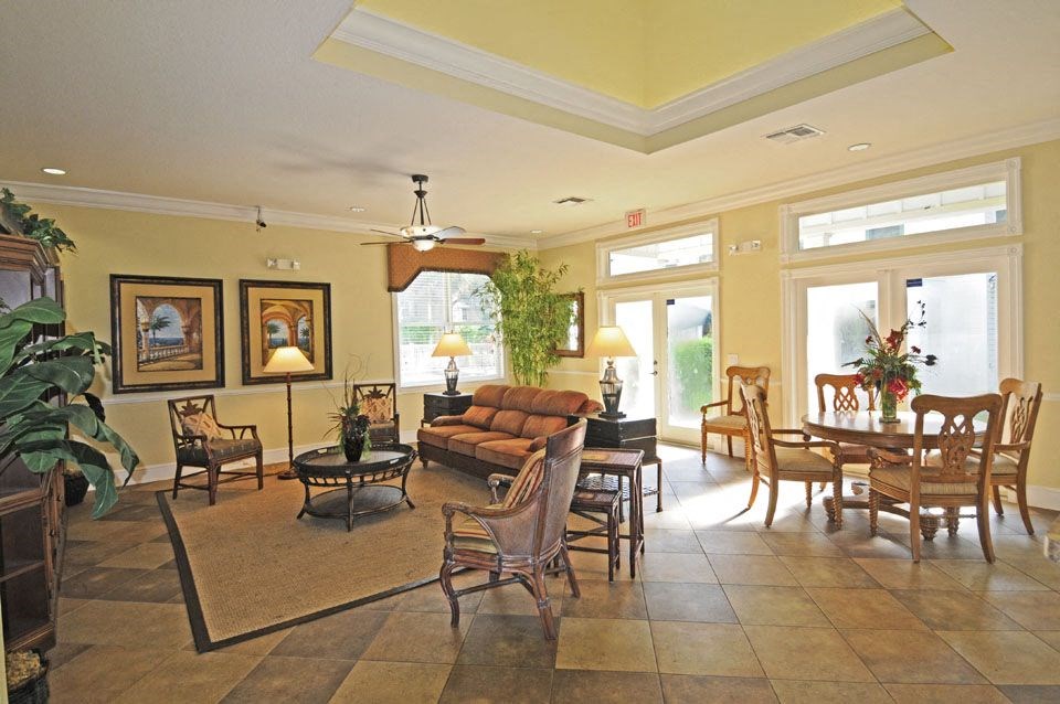 Clubhouse at Grande Oaks Apartments in Tampa FL