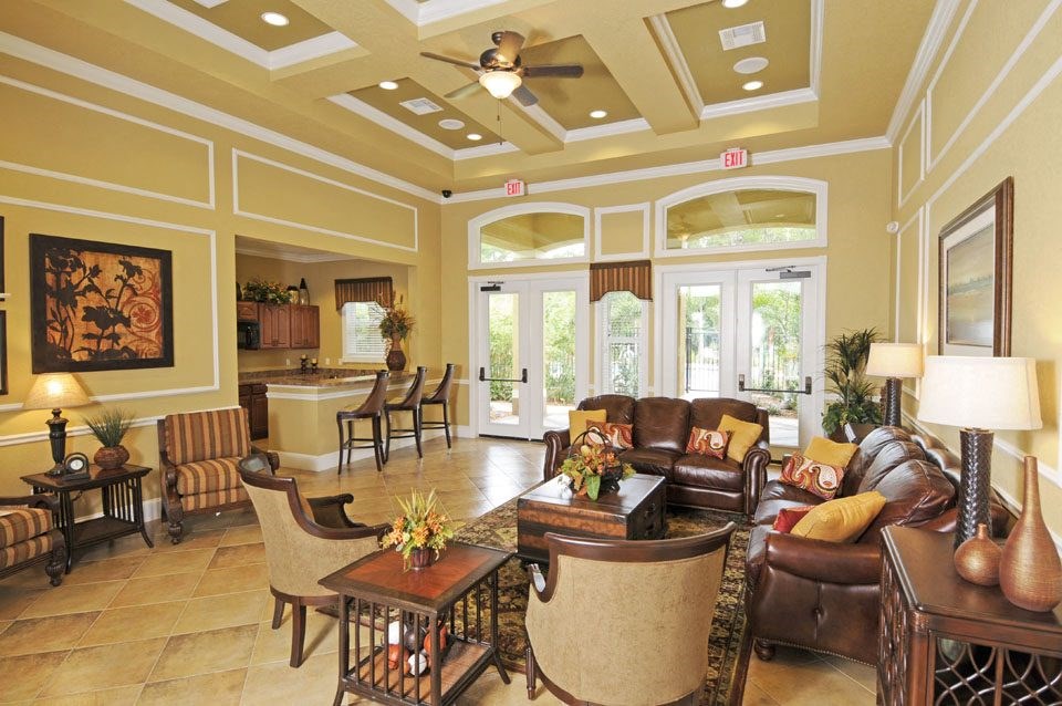 Clubhouse at Hunt Club Apartments in Tampa FL