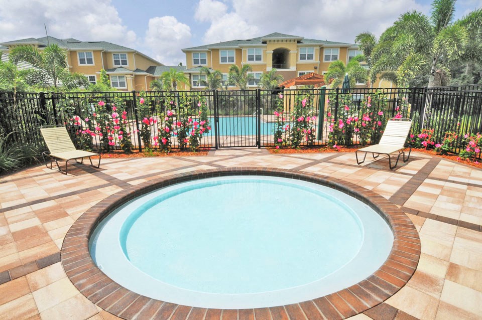 Kids Pool at Hunt Club Apartments in Tampa FL