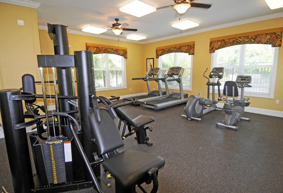 Fitness Center at Hunt Club Apartments in Tampa FL
