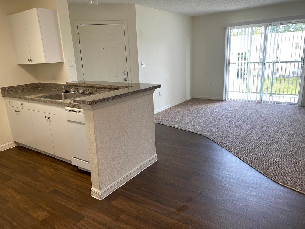 Open-Concept Floor Plans at College Park Affordable Apartments in Naples FL