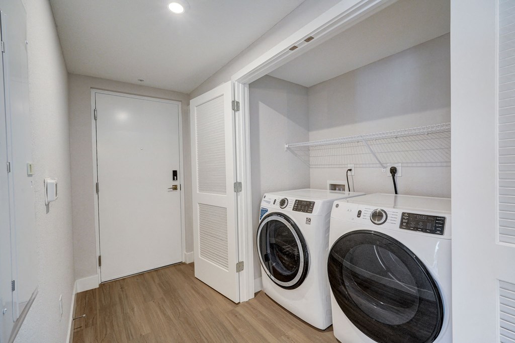 Washers and Dryers Included at Everly Luxury Apartments in Naples FL
