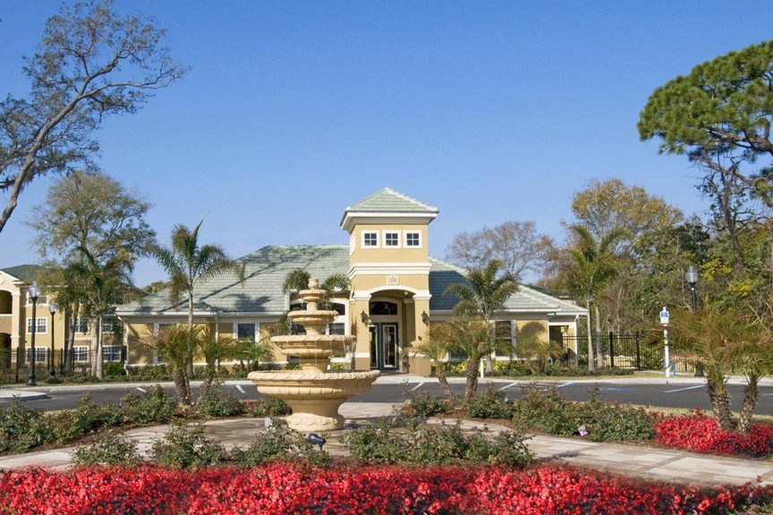 Exterior at Spanish Trace Affordable Apartments in Tampa FL