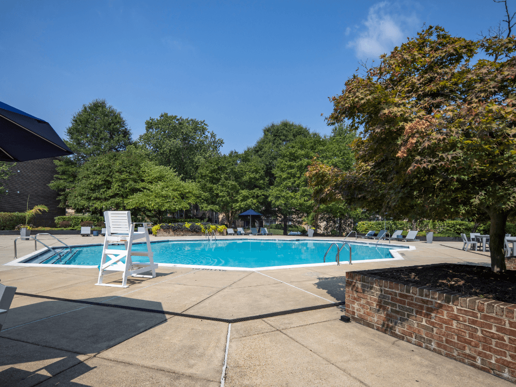 Invigorating Swimming Pool at Autumn Woods Affordable Apartments in Bladensburg MD
