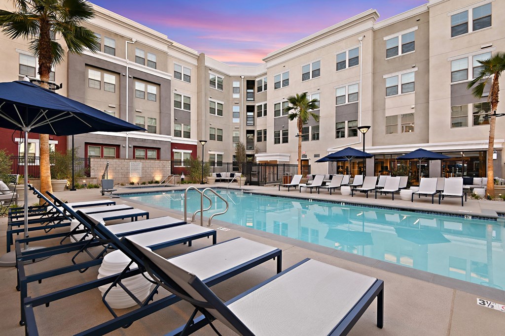 Resort-Style Pool at The Huntington Luxury Apartments in Duarte CA