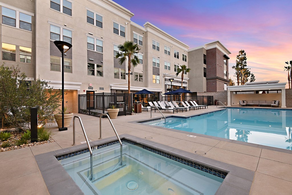 Resort-Style Pool at The Huntington Luxury Apartments in Duarte CA