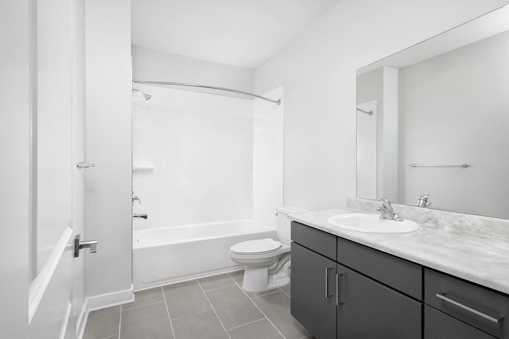 Elegant Bathrooms at Jackson Palms Affordable Apartments in Jacksonville FL