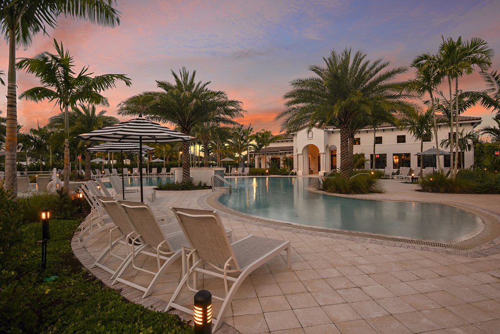 Swimming Pool at Boca Vue Apartments in Boca Raton FL