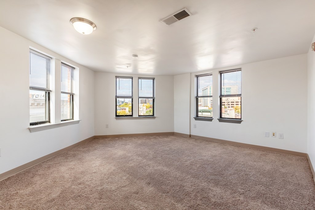 Large Apartments at Landmark Affordable Apartments in Baltimore, MD