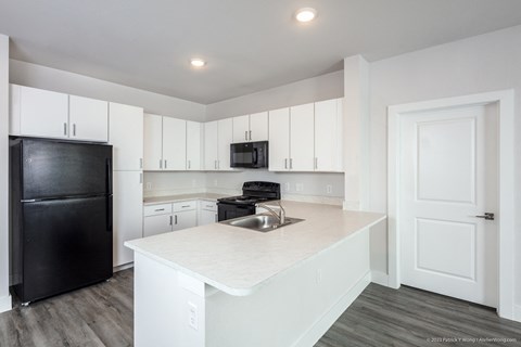 Fully Equipped Kitchens at La Cima Affordable Apartments in Austin, TX