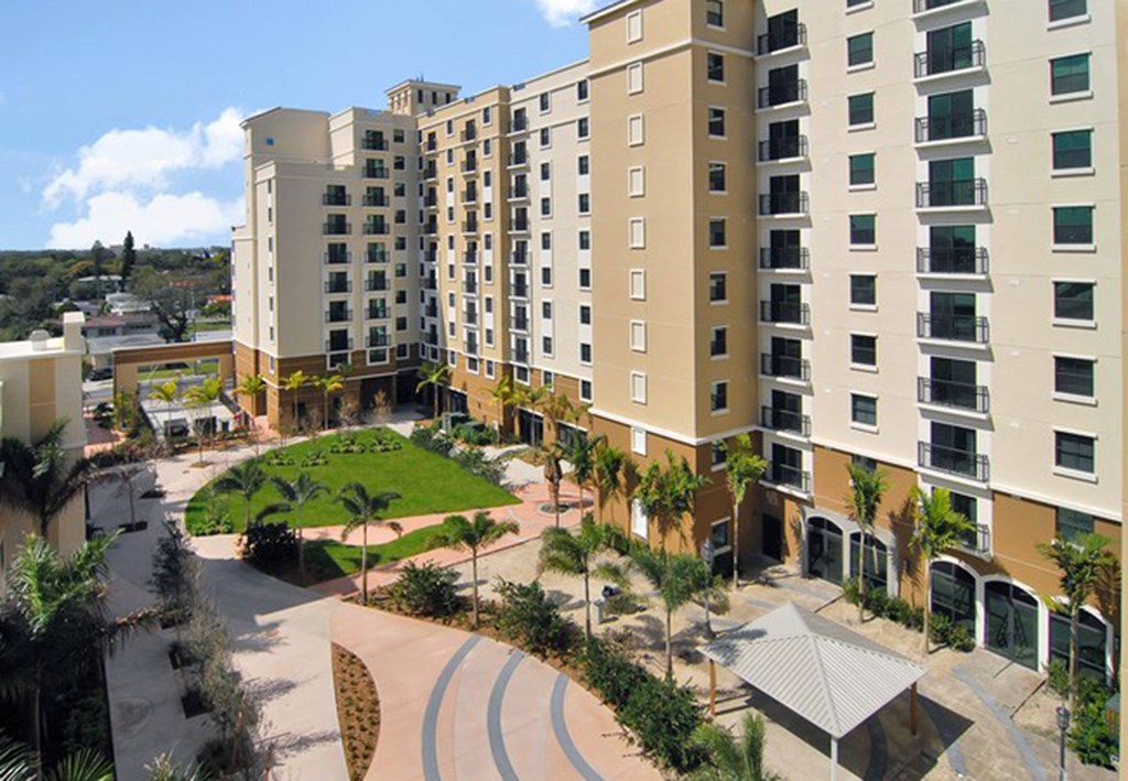 Courtyard at Brownsville Village Apartments in Miami FL