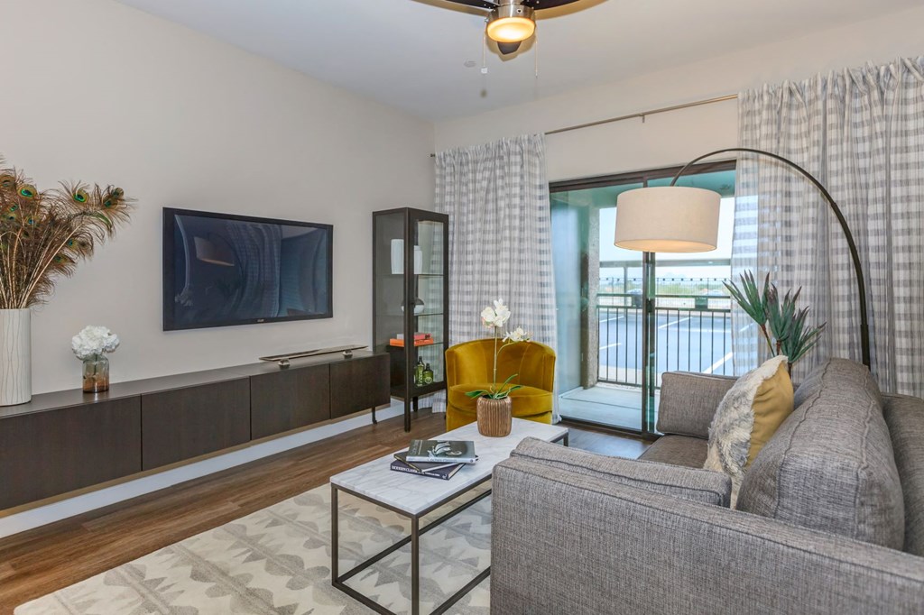 Living room at The Canyons at Linda Vista Trail, Oro Valley, AZ