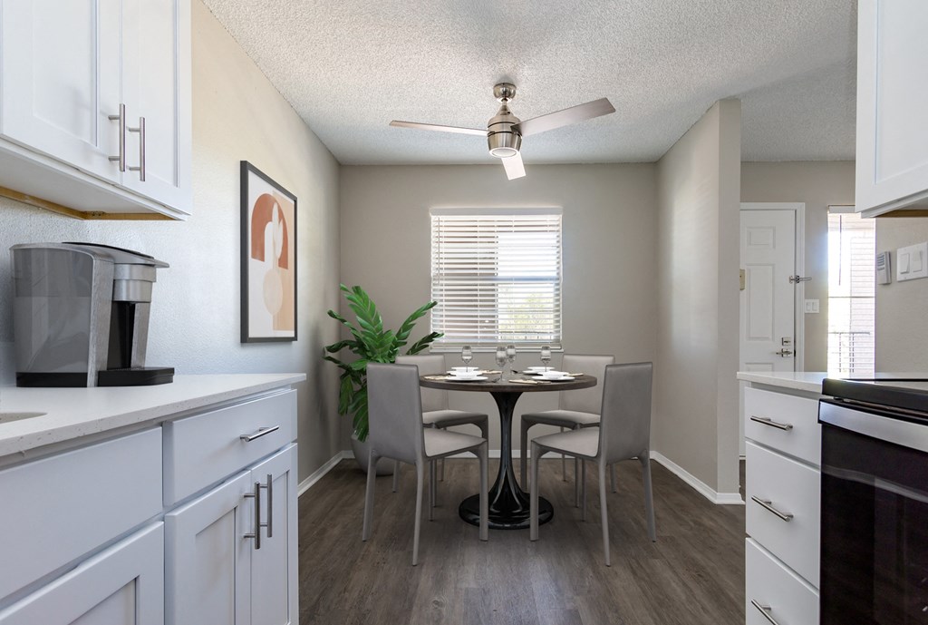 Beautifully renovated kitchen with Deluxe 2 finishes Beautifully renovated kitchen with Deluxe 2 finishes at Acacia Gardens, New Mexico, 87111