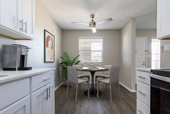 Renovated kitchen | Acacia Gardens - Photo Gallery 3