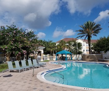 Pool  | Grandeville on Saxon - Photo Gallery 13