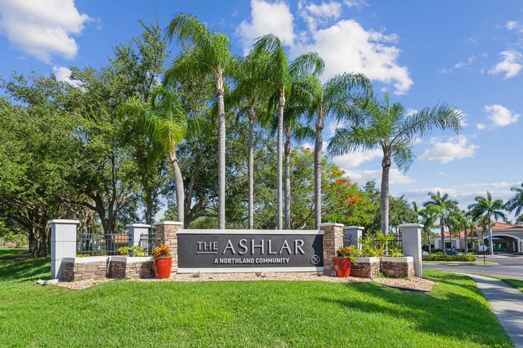 Ashlar apartments sign in Fort Myers, Florida
