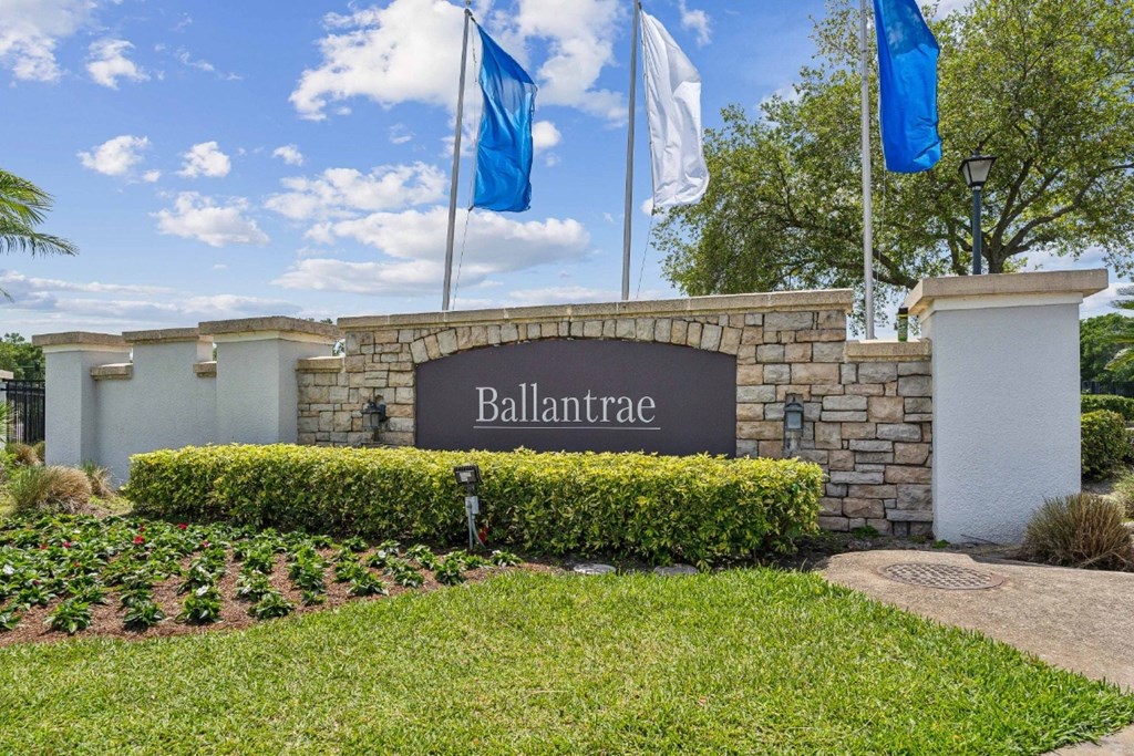 Welcome to the Ballantrae Apartments