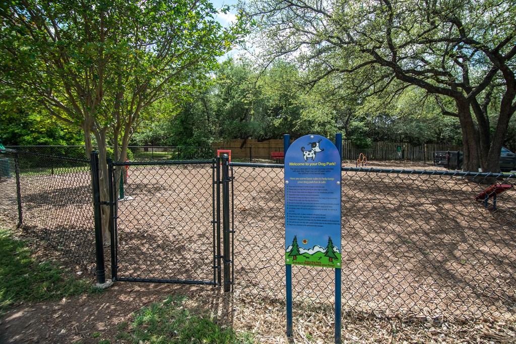Dog Park Dog park at Madison at the Arboretum, Austin