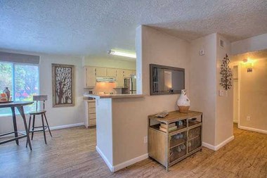 2500 Sawmill Road 1-3 Beds Apartment for Rent - Photo Gallery 4