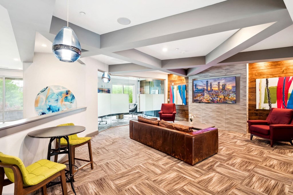 Clubroom at Glenwood at Grant Park Apartments in Atlanta, Georgia