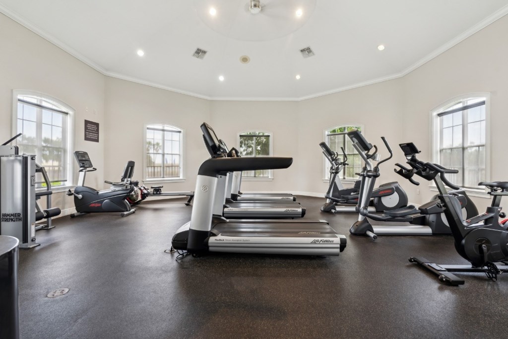 Free weights and fitness equipment in the 24 hour gym at Ballantrae Apartments