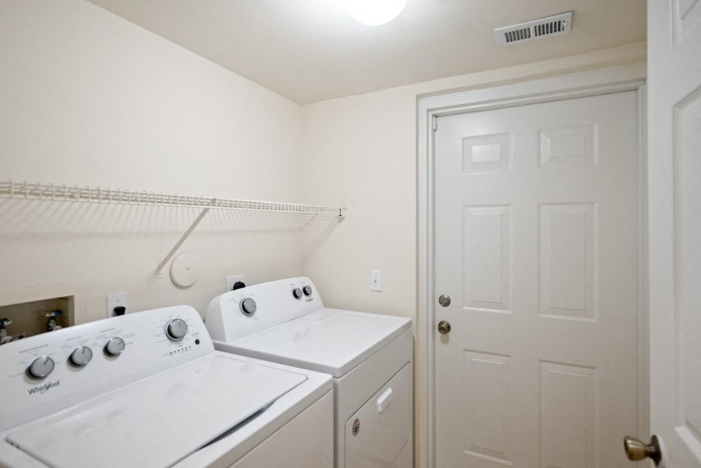 Washer & Dryer at Via Lugano, Boynton Beach, FL, 33436