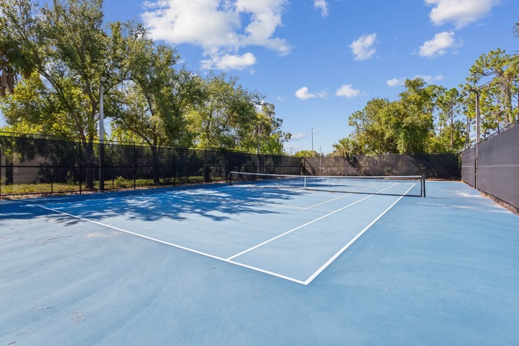 Tennis & Pickleball Court at Ashlar apartments in Fort Myers, Florida