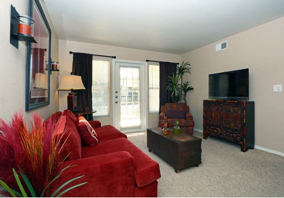 Living room at Monterey Ranch, Austin, Texash