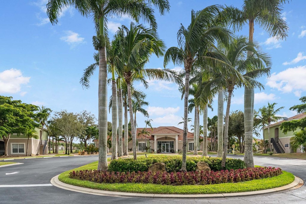 Leasing Center at Bay Breeze Villas, Fort Myers