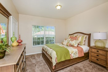 Bedroom Bedroom | Bay Breeze Villas - Photo Gallery 5