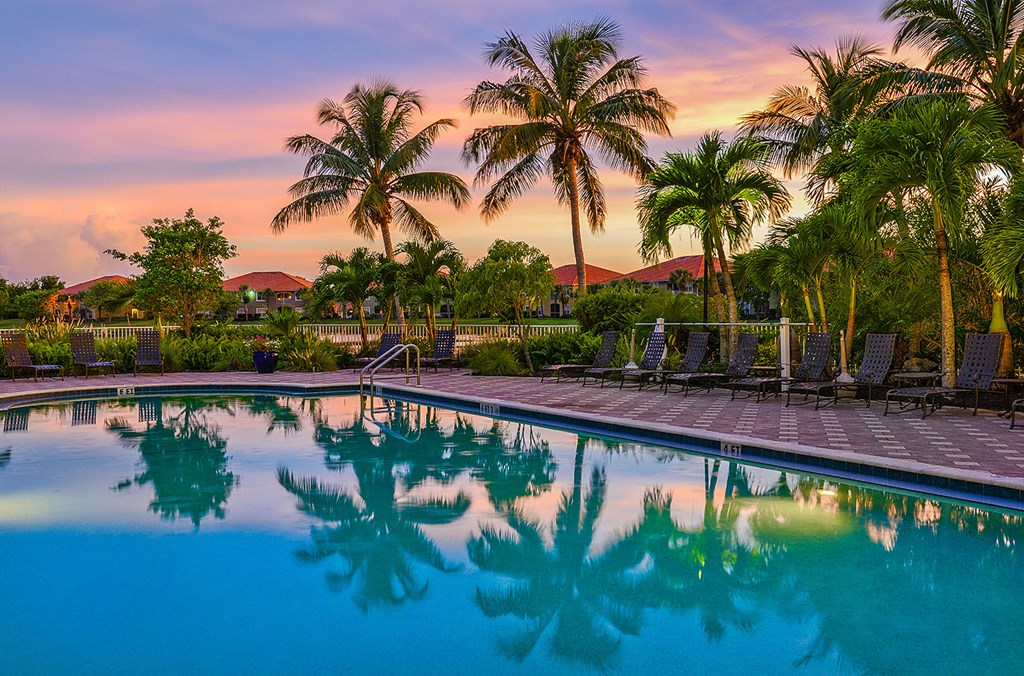 Poolside sunset  at Bay Breeze Villas, Florida
