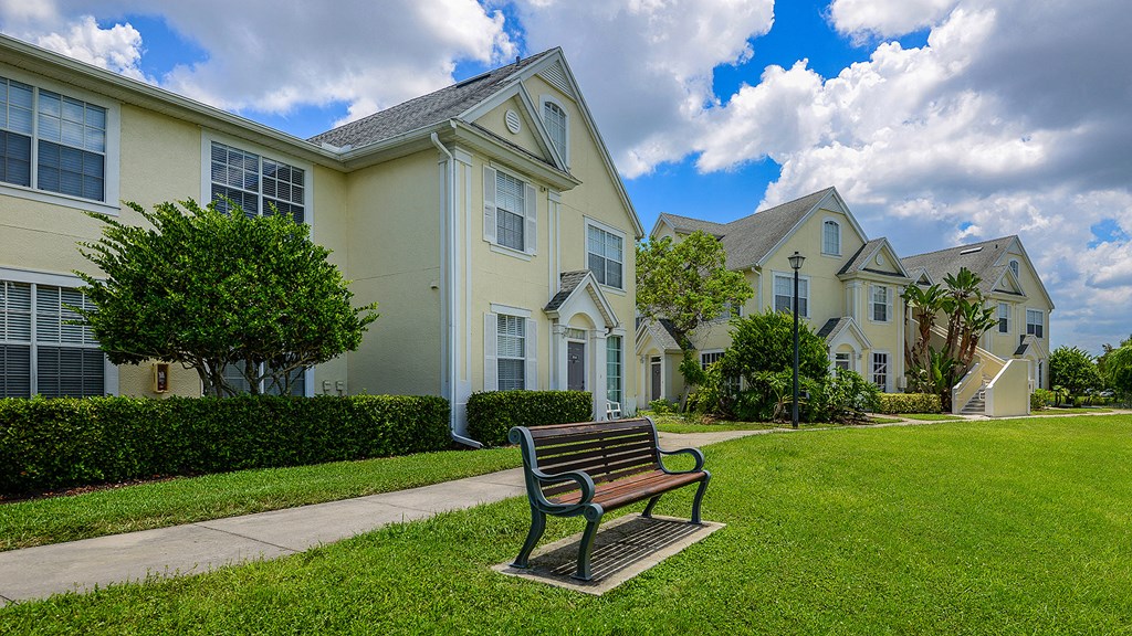 Apartment exterior   at Bay Harbor, Fort Myers, Florida
