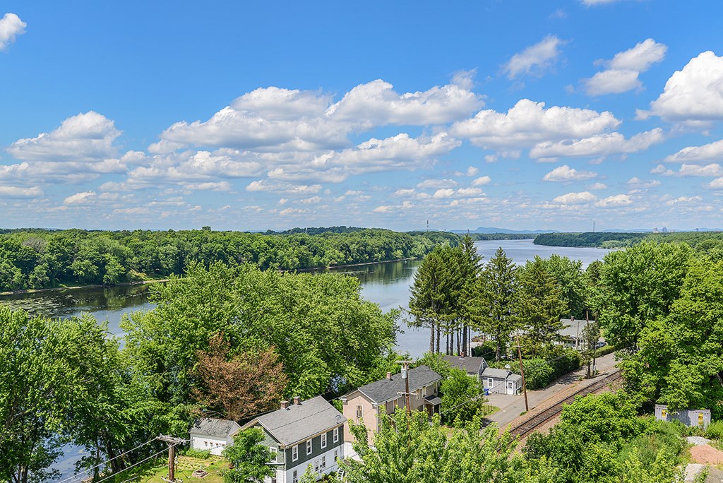 Aerial view  at Bigelow Commons, Enfield, CT, 06082