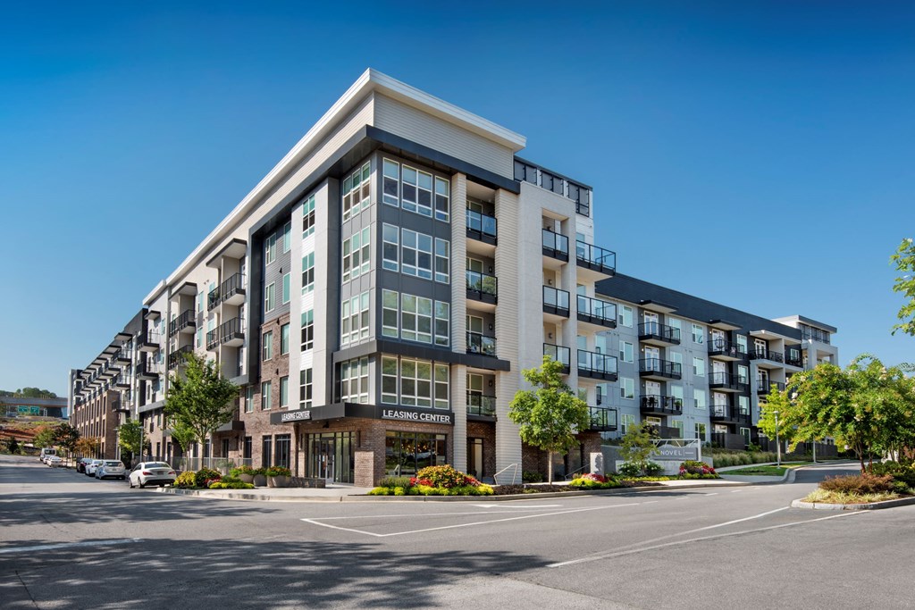 Exterior  at Glenn Perimeter, Georgia, 30328