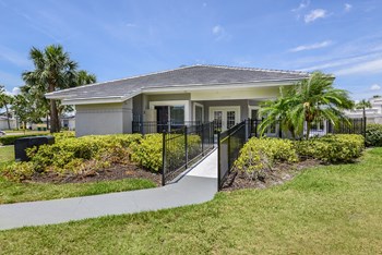 Clubhouse  | Caribbean Villas - Photo Gallery 12
