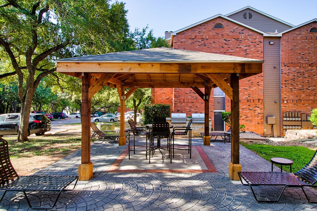 Community patio at Channings Mark, Austin